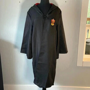 🎉HOST PICK 🎉Harry  Potter Themed | Hooded Gryffindor Cape